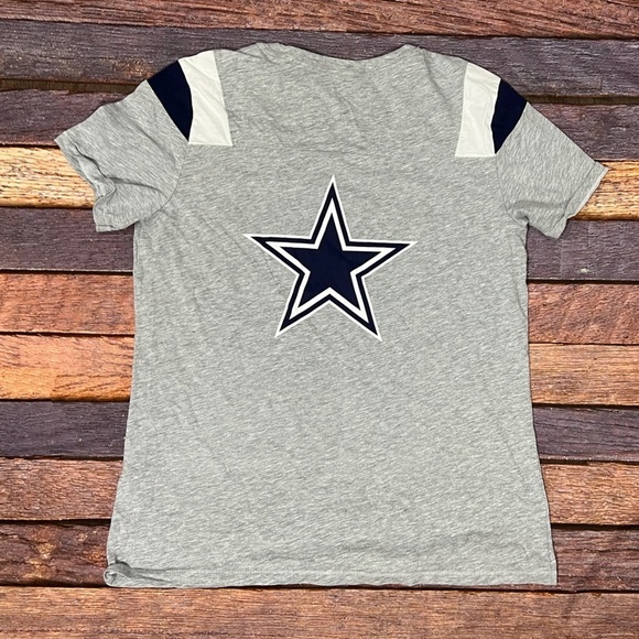 Womens Dallas Cowboys NFL Football Sports Gray Tailgate Tshirt - Picture 2 of 4